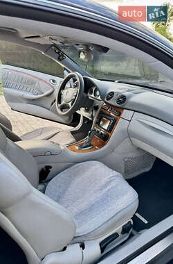 Купе Mercedes-Benz CLK-Class 2002 в 