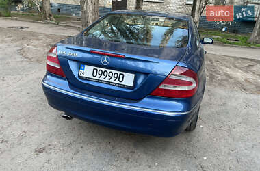 Купе Mercedes-Benz CLK-Class 2002 в 