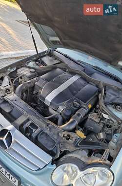 Купе Mercedes-Benz CLK-Class 2004 в 
