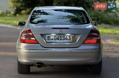 Купе Mercedes-Benz CLK-Class 2004 в 