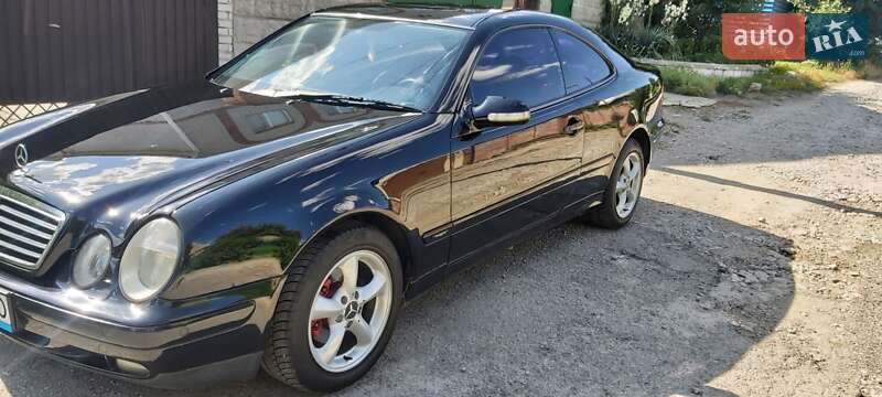Купе Mercedes-Benz CLK-Class 2001 в Запорожье