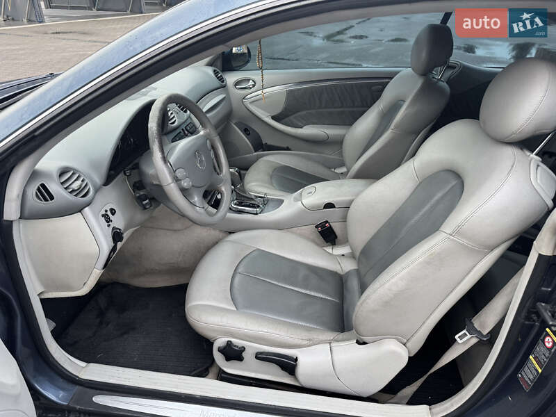 Купе Mercedes-Benz CLK-Class 2004 в Львове