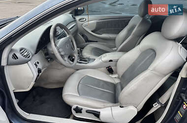 Купе Mercedes-Benz CLK-Class 2004 в 