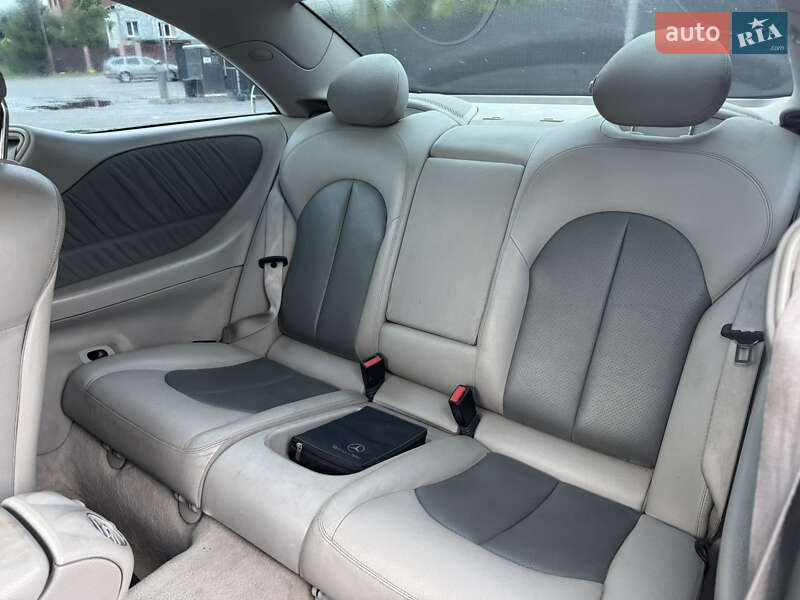 Купе Mercedes-Benz CLK-Class 2004 в Львове