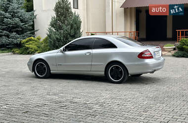 Купе Mercedes-Benz CLK-Class 2003 в 