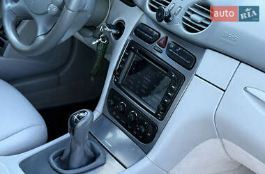 Купе Mercedes-Benz CLK-Class 2003 в 