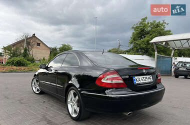 Купе Mercedes-Benz CLK-Class 2003 в 