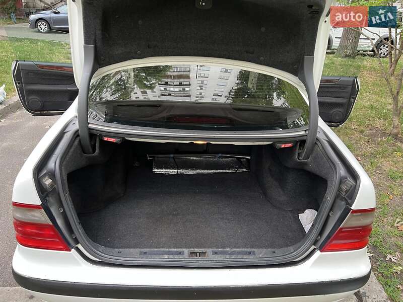 Купе Mercedes-Benz CLK-Class 1997 в Киеве