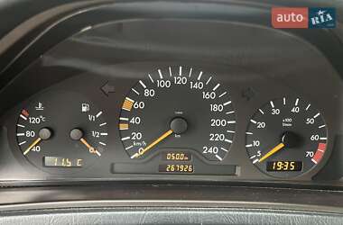 Купе Mercedes-Benz CLK-Class 1997 в 