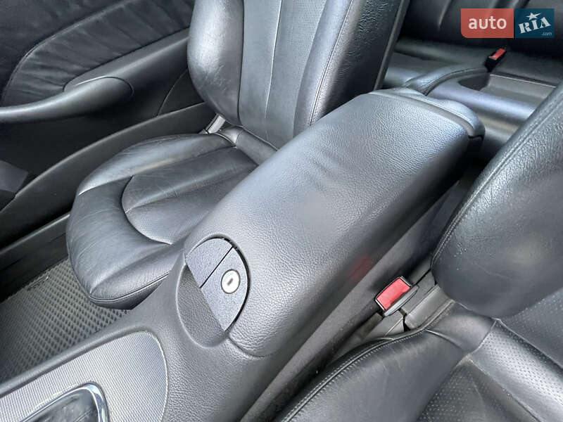 Купе Mercedes-Benz CLK-Class 2004 в Ровно