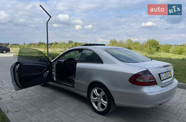 Купе Mercedes-Benz CLK-Class 2004 в 