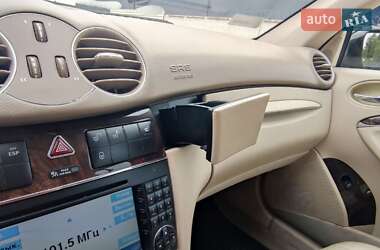 Купе Mercedes-Benz CLK-Class 2006 в 