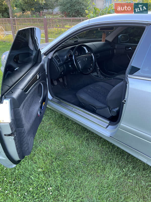 Купе Mercedes-Benz CLK-Class 2001 в Кременце