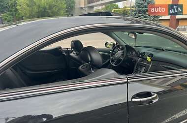 Купе Mercedes-Benz CLK-Class 2004 в 