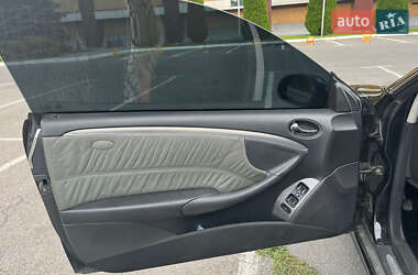 Купе Mercedes-Benz CLK-Class 2004 в 