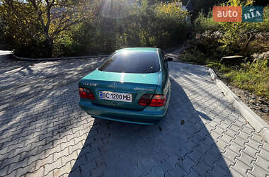 Купе Mercedes-Benz CLK-Class 1999 в 