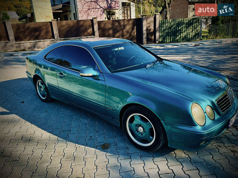 Купе Mercedes-Benz CLK-Class 1999 в Львове