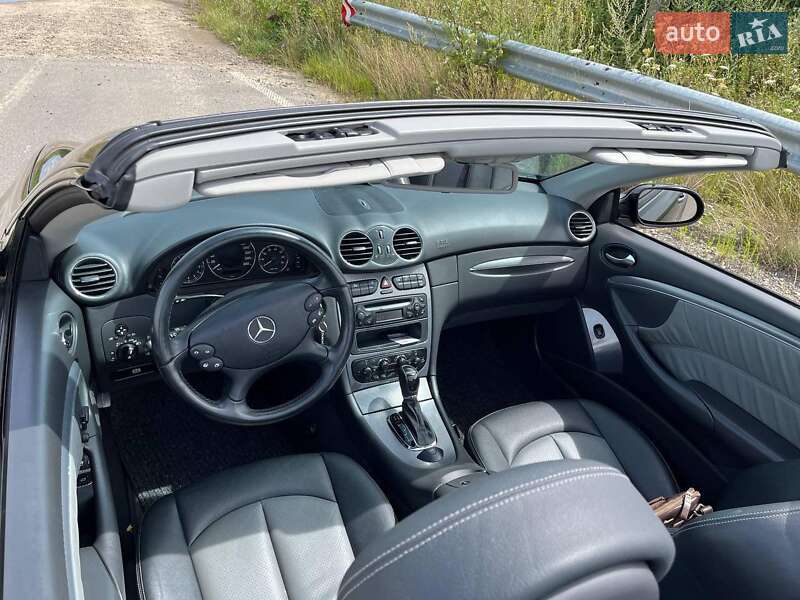 Кабриолет Mercedes-Benz CLK-Class 2004 в Львове