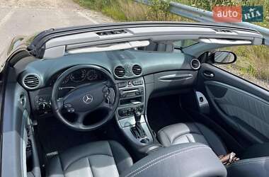 Кабриолет Mercedes-Benz CLK-Class 2004 в 