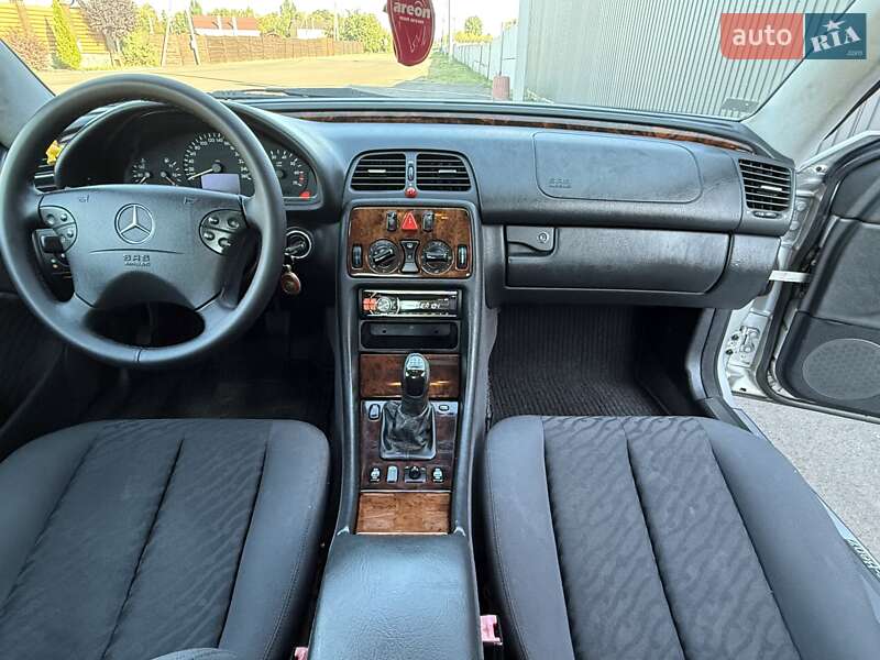 Купе Mercedes-Benz CLK-Class 2000 в Борисполе