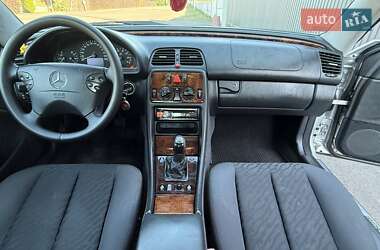 Купе Mercedes-Benz CLK-Class 2000 в 