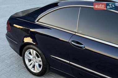 Купе Mercedes-Benz CLK-Class 2002 в 