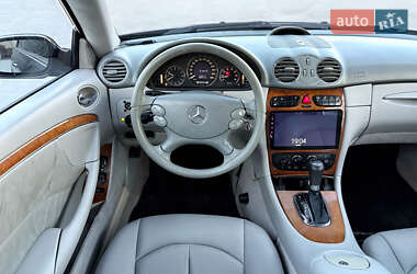 Купе Mercedes-Benz CLK-Class 2002 в 