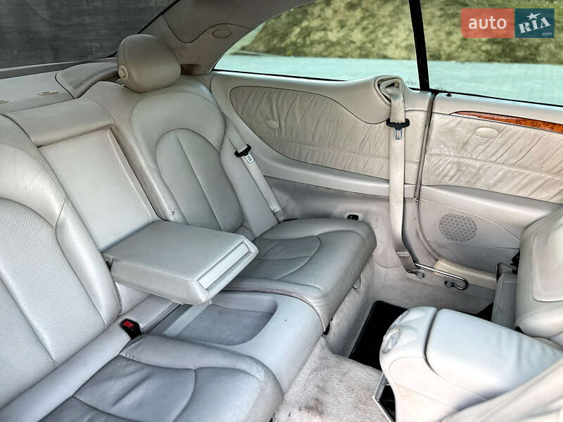 Купе Mercedes-Benz CLK-Class 2002 в Черновцах