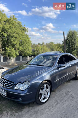 Купе Mercedes-Benz CLK-Class 2003 в 