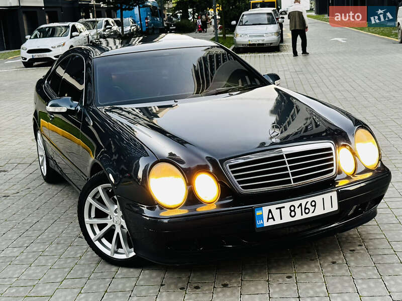 Mercedes-Benz CLK-Class 2001