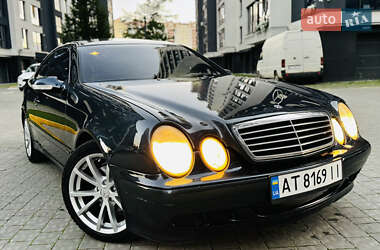 Купе Mercedes-Benz CLK-Class 2001 в 