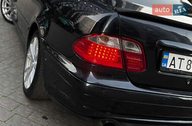 Купе Mercedes-Benz CLK-Class 2001 в 