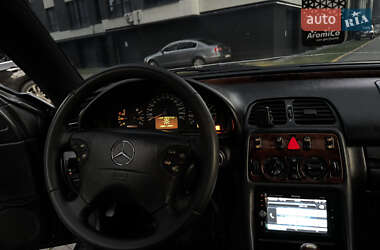 Купе Mercedes-Benz CLK-Class 2001 в 