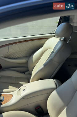 Купе Mercedes-Benz CLK-Class 2003 в 