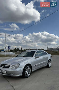 Купе Mercedes-Benz CLK-Class 2002 в 