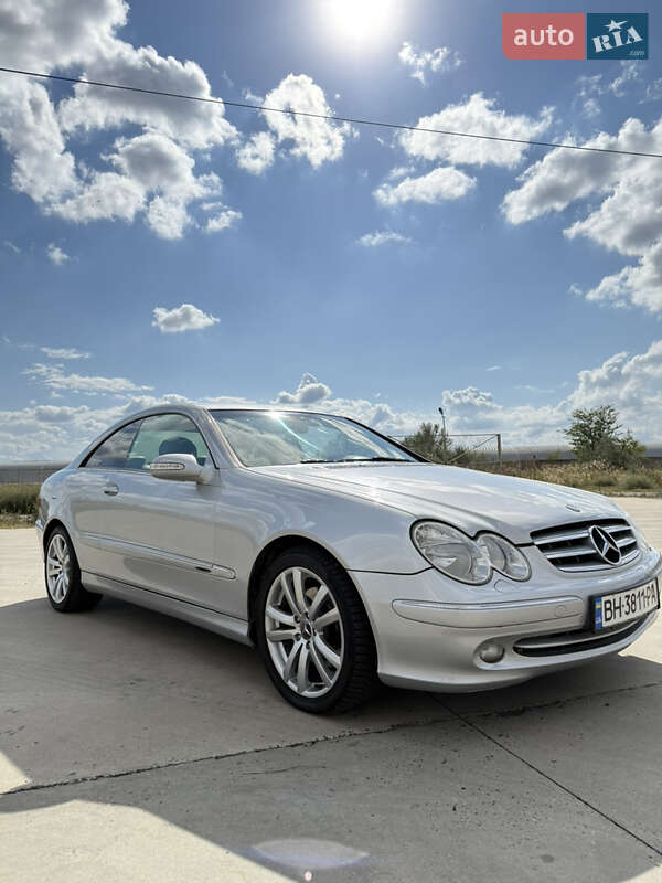 Купе Mercedes-Benz CLK-Class 2002 в Ізмаїлі