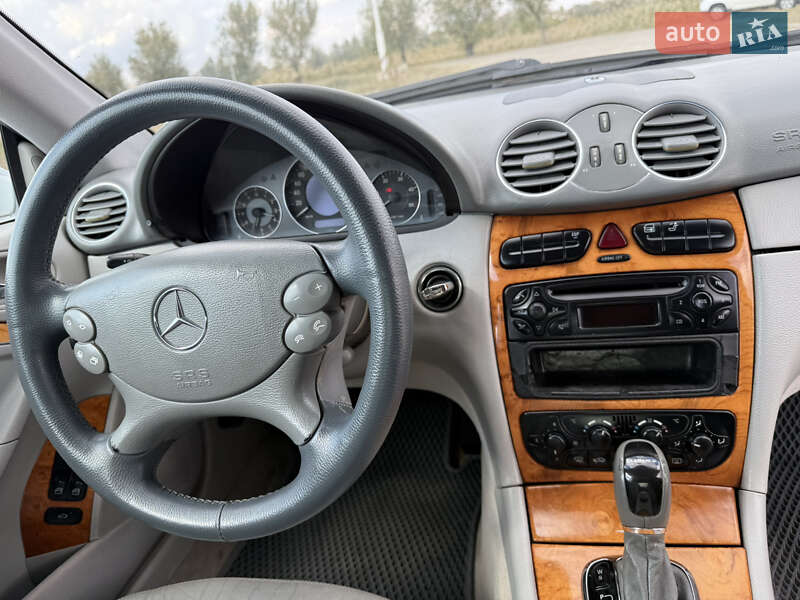 Купе Mercedes-Benz CLK-Class 2002 в Ізмаїлі