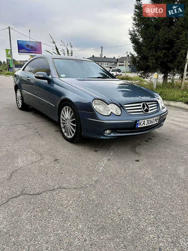 Mercedes-Benz CLK-Class 2003