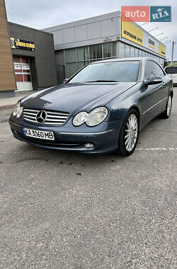 Купе Mercedes-Benz CLK-Class 2003 в 