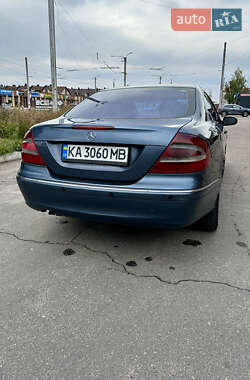 Купе Mercedes-Benz CLK-Class 2003 в 