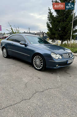 Купе Mercedes-Benz CLK-Class 2003 в 