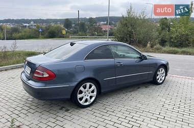 Купе Mercedes-Benz CLK-Class 2002 в 