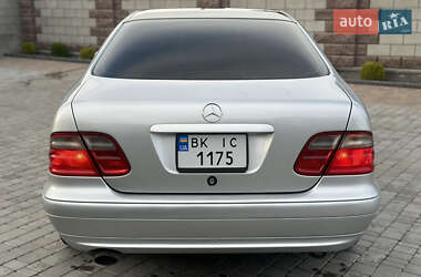 Купе Mercedes-Benz CLK-Class 1999 в 
