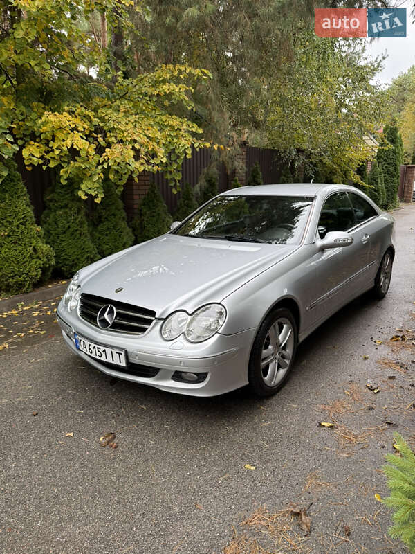 Купе Mercedes-Benz CLK-Class 2007 в 