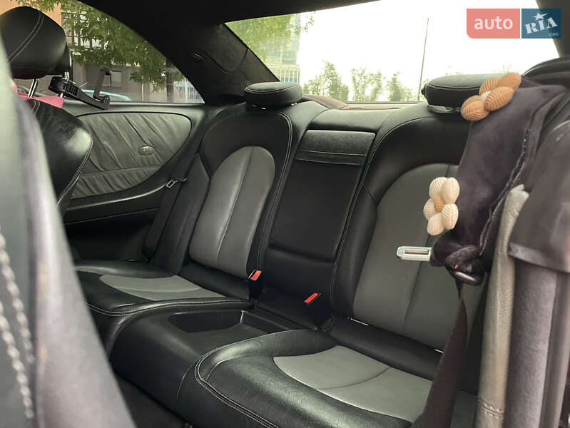 Купе Mercedes-Benz CLK-Class 2003 в Івано-Франківську