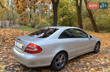 Купе Mercedes-Benz CLK-Class 2002 в 