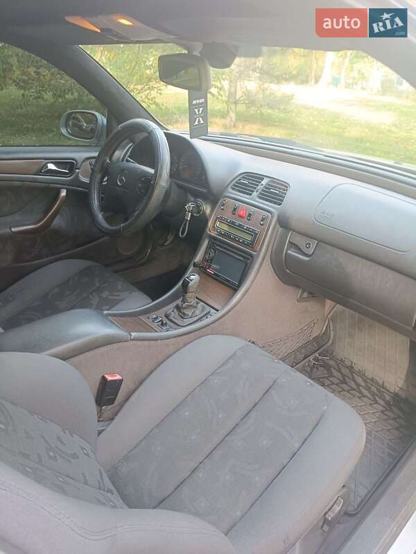 Купе Mercedes-Benz CLK-Class 2000 в Запоріжжі
