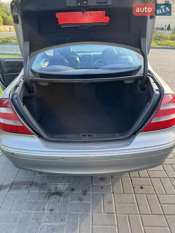 Купе Mercedes-Benz CLK-Class 2004 в Києві фото 19 Купе Mercedes-Benz CLK-Class 2004 в Києві