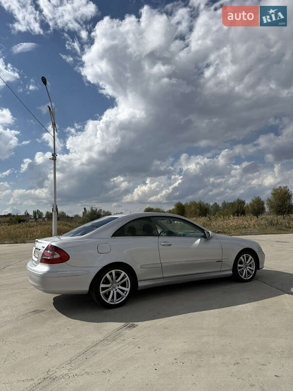 Купе Mercedes-Benz CLK-Class 2002 в Ізмаїлі фото 4 Купе Mercedes-Benz CLK-Class 2002 в Ізмаїлі