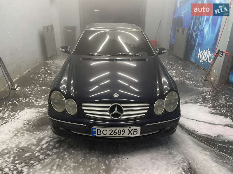 Mercedes-Benz CLK-Class 2002 Mercedes-Benz CLK-Class 2002